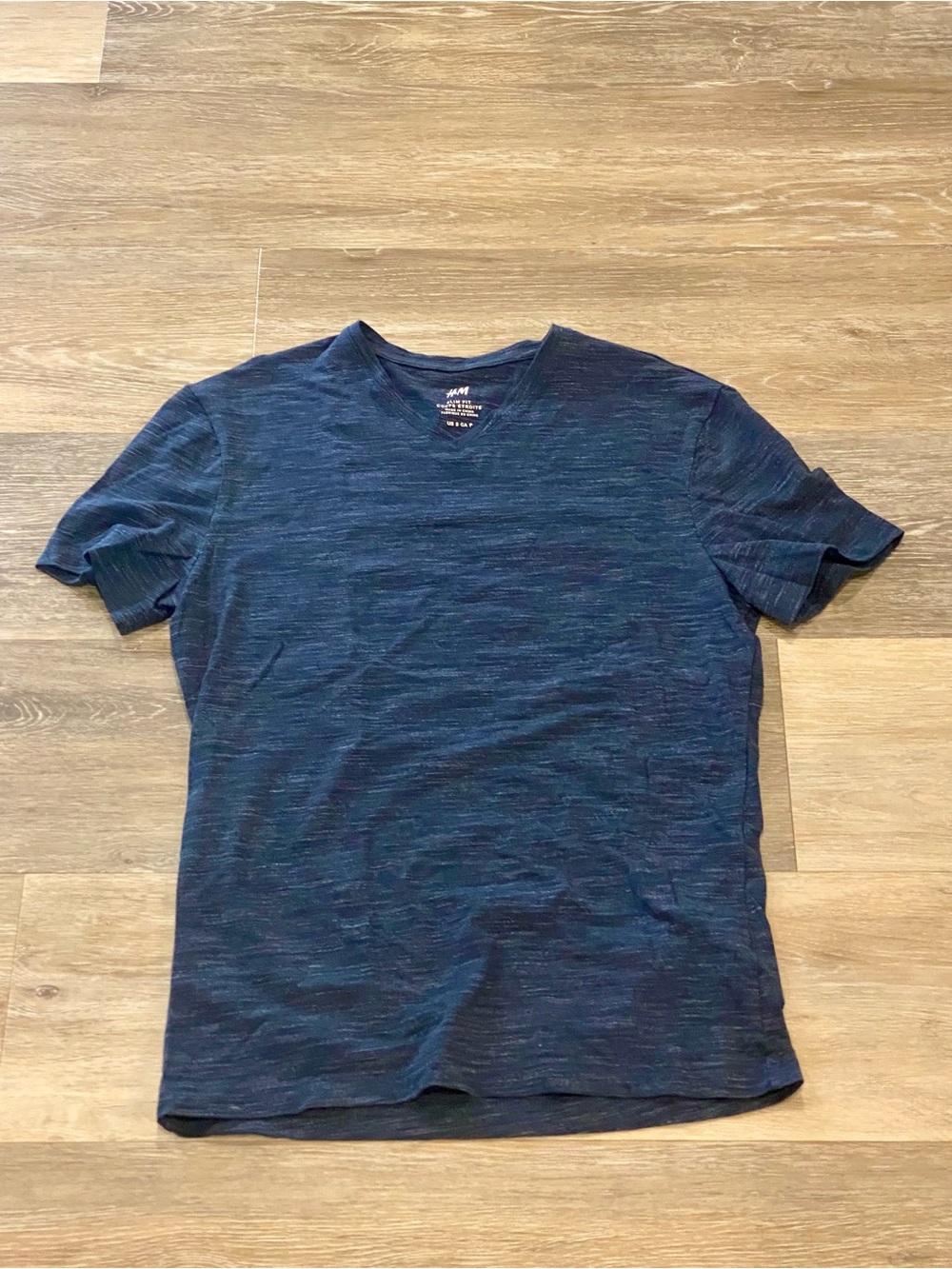 H&M Men's Short Sleeve V-Neck Tee in Navy Blue Heather